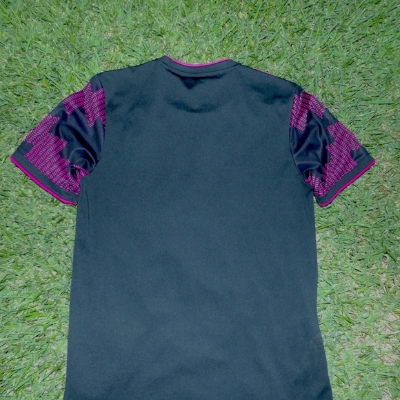 Mexico Home Jersey/ Adidas/ Size M/ Hot Pink and Black - Picture 5 of 5